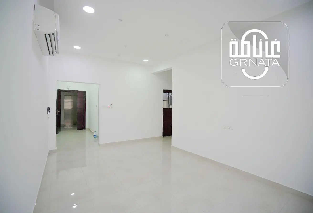 Apartment For Rent In Saar